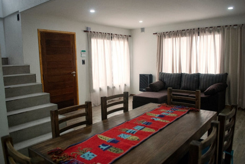 Imagen 11 de 14 de Duplex A Estrenar