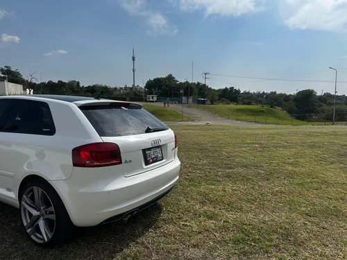 Audi A3 2.0 3p Attraction Plus Tiptronic At