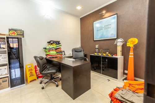 Imagen 8 de 23 de Venta Edificio Con Oficinas Gran Depósito Ascensor Monta Cargas Entrada Camiones, Recepción Oficina