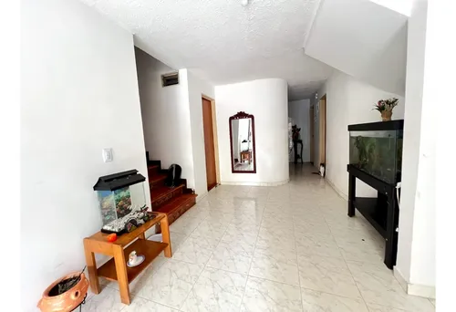 Casa Lote En Los Colores