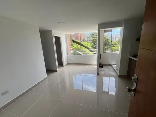 Se Arrienda Apartamento En Altos De Calasanz