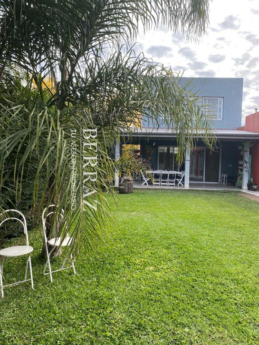 Oportunidad!! Casa Venta 6 Ambientes En Altos Del Barranco Pilar Lote De 600 M2