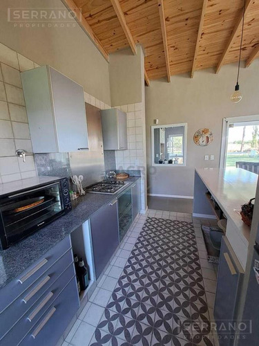Venta Casa Moderna 4 Amb En Barrio Parque Sakura Iii, Exaltación De La Cruz