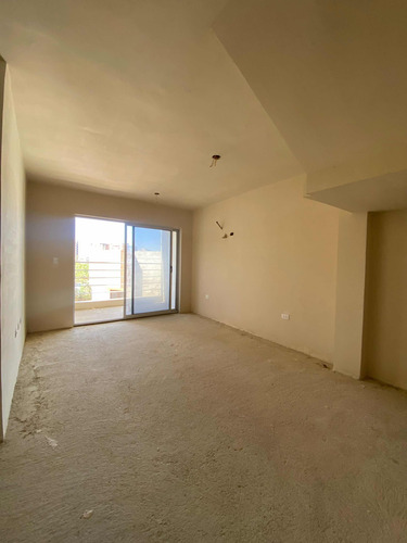 Annic Coronado Vende Townhouse Con Planta 100% Obra Gris En Villas De Aricagua, Urbanización Mañongo 269909