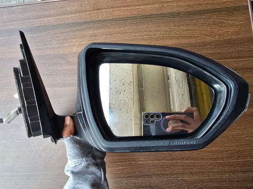 Espejo Hyundai Tucson 2023/2024 Rh Copiloto S/in Sensor (Usado)