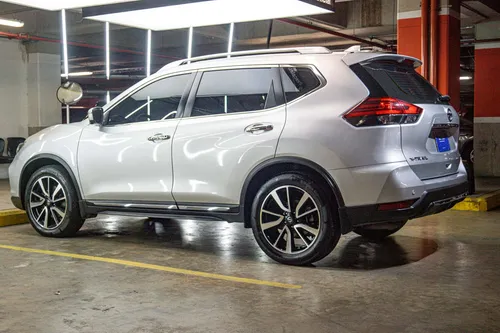 Nissan X Trail 2.5 Exclusive Connect 4x4