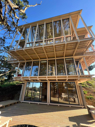 Espectacular Casa En Lomas De Frutillar (93157)