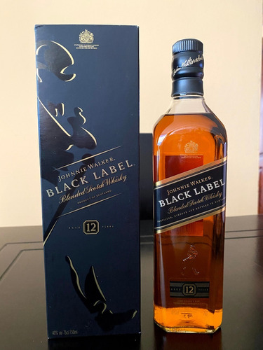 Imagen 4 de 4 de Whisky Johnnie Black Label 1litro 100% Originales