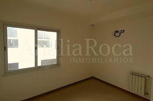 Imagen 5 de 13 de Departamento En Venta Edificio San Jose Iv