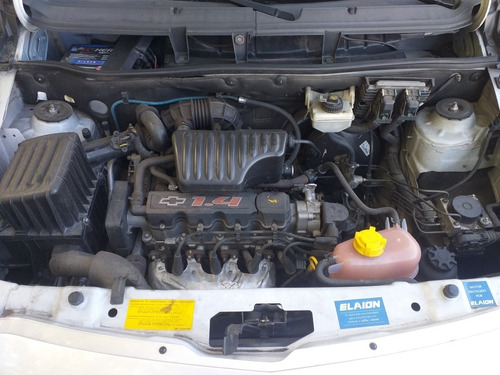 Chevrolet Agile 1.4 Lt Llantas 2014