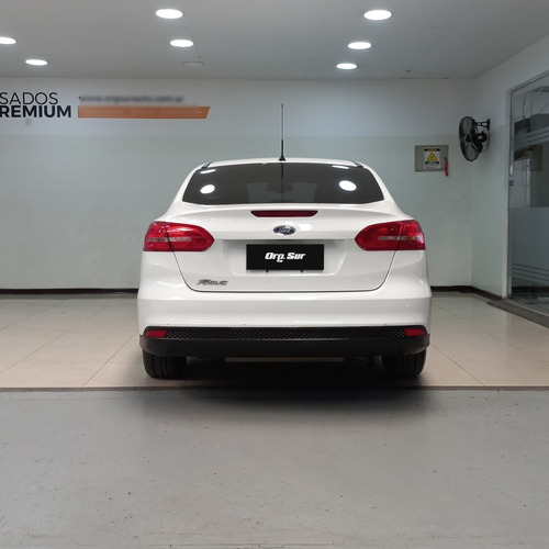 Imagen 6 de 20 de Ford Focus S 1,6l Mt N 4p