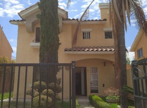 Casa En Venta En Fracc. Real Castell - Acg