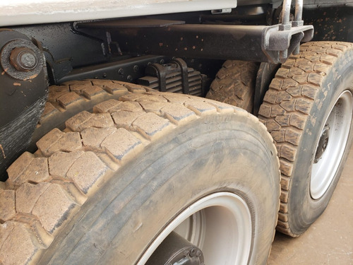 Imagem 6 de 15 de Mercedes-benz Axor 4144 6x4 Ano 2016 Caçamba Rossetti 16 M