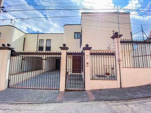 Imagen 1 de 16 de Casa En Condominio - Toluca