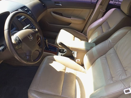 Imagen 10 de 16 de Honda Accord