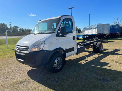 Imagen 2 de 8 de Iveco Daily 70c16