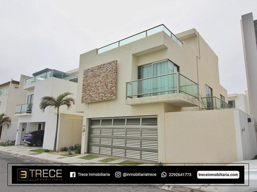 Imagen 1 de 25 de Hermosa Casa En Lomas Del Sol En Venta