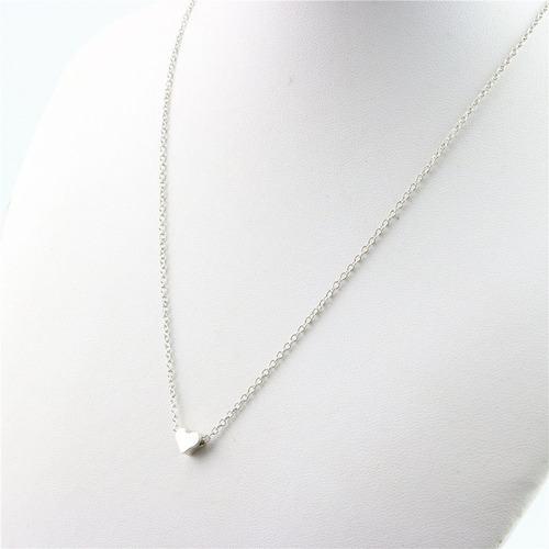 Imagen 3 de 8 de Collar Mujer Corazón Mini Minimalista Acero Inoxidable Moda