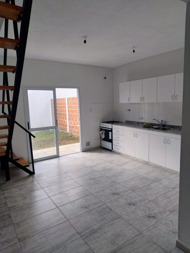 Dueño Vende Duplex A Estrenar