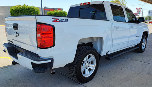 Chevrolet Cheyenne 5.4 2500 Doble Cab Lt Z71 4x4 At