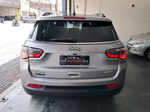 Jeep Compass 2.0 Longitude Aut. 5p