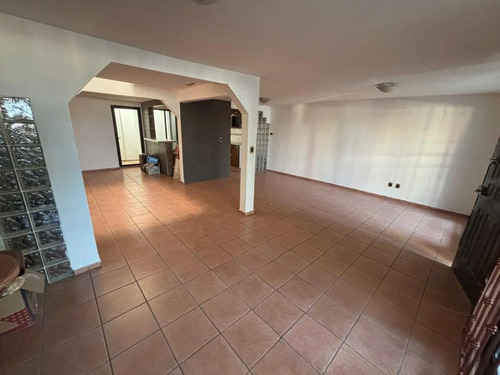 Casa Barata En Lagos De Moreno, Jal. Maf