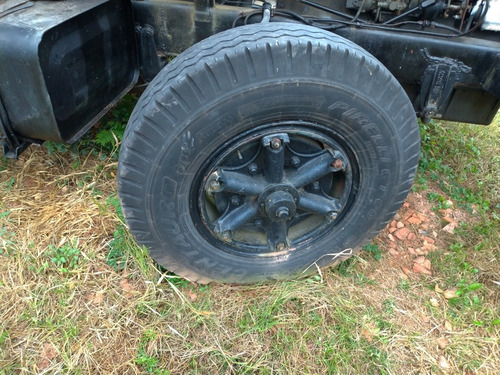 Alfa Romeu Fnm 180