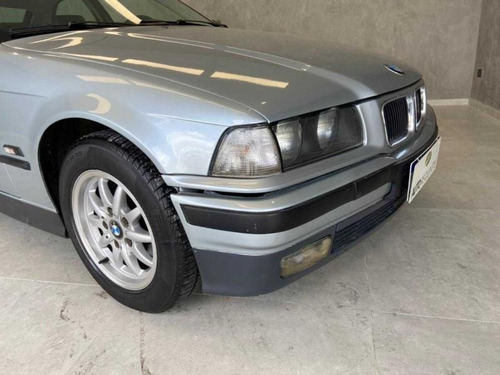 Imagem 10 de 15 de Bmw 318i 1.8 Compact 16v Gasolina 2p Manual 1995/1995