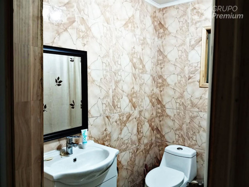 Casa En Venta De 4 Dorm. En Pucón