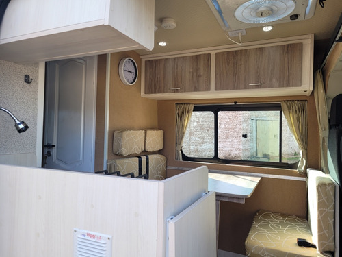 Motorhome Oncativo Equipamiento De Furgon A Motorhome
