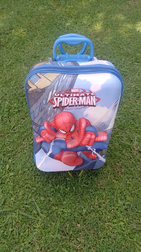 Mochila Carro Marvel Últimate Spider-man Con Relieve.