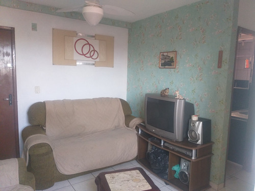Apto 2 Qtos, Sala C/terraço, Boa Cozih., Área De Servs, Gars Carros/motos, Prox Praia, Comércios, Escolas Só Etc Só $150.ml