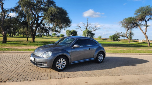 Volkswagen New Beetle 1 