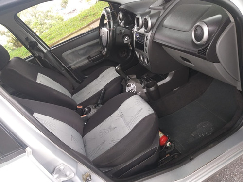 Ford Fiesta Completo 4 Portas Financiamento Com Score Baixo