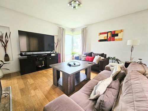 Venta Casa 6 Ambientes La Cesarina Pileta Climatiz