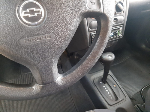 Chevrolet Corsa Sedan 1.6 Super 4p