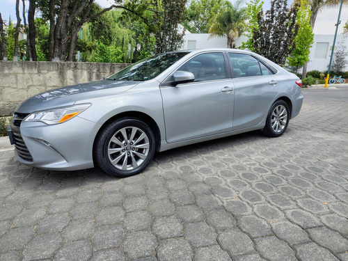 Toyota Camry 3.5 Xle V6 At