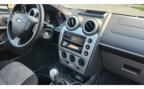 Ford Fiesta 1.6 ROCAM HATCH 8V FLEX 4P MANUAL