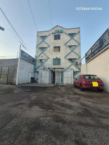 Arriendo Edificio Comercial Quinta Normal