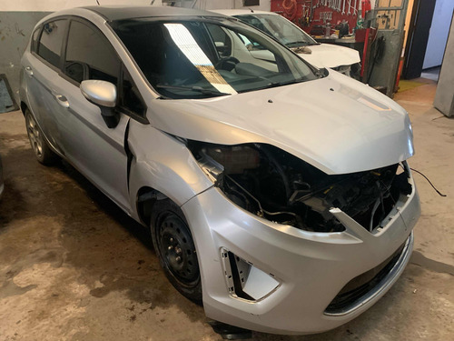 Ford Fiesta 1.6 5 Ptas. Titanium (kd) En Marcha