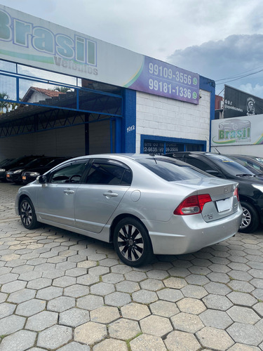 Honda Civic 1.8 Lxl Flex Aut. 4p