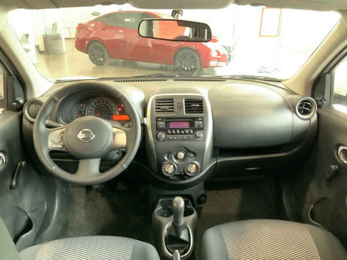 Imagen 12 de 13 de Nissan March 2017 5p Sense L4/1.6 Man