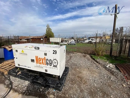 Venta Conjunto De Bodegas Y Terreno 5000 M2 En Lampa 