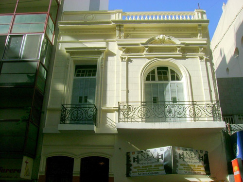 Oficina En Venta -3 Dormitorios 4 Baños - Balcon - 285mts2- Congreso