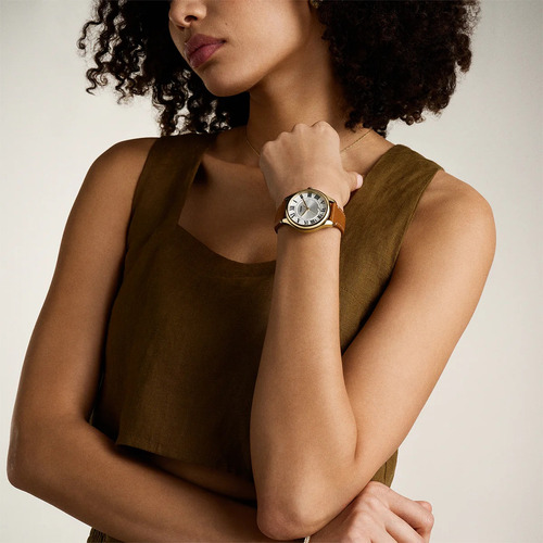 Reloj Gilmore para mujer de cuero marrón mediano con fecha y tres manecillas Fossil