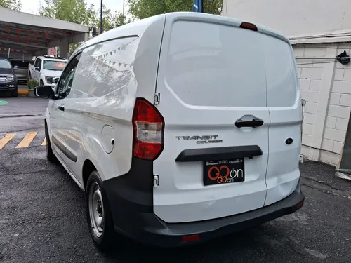 Ford Transit 2022