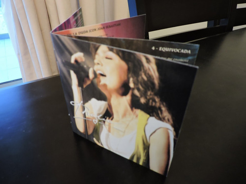 Thalía - Primera Fila - Un Año Después Cd/dvd Con Cancionero