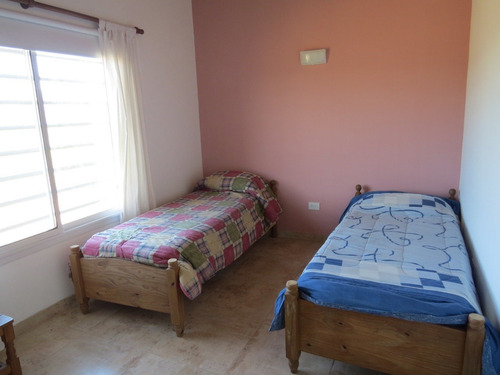 Imagen 27 de 30 de Casa-venta-pinamar-uade-calidad Edilicia-4 Dormitorios + Play-gas Natural-cloacas