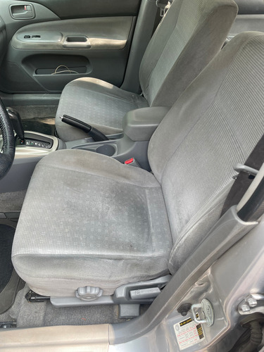 Mitsubishi Lancer Es Aa Ee At