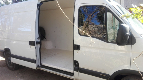 Imagen 15 de 21 de Ford Y Renault 400 Y Master